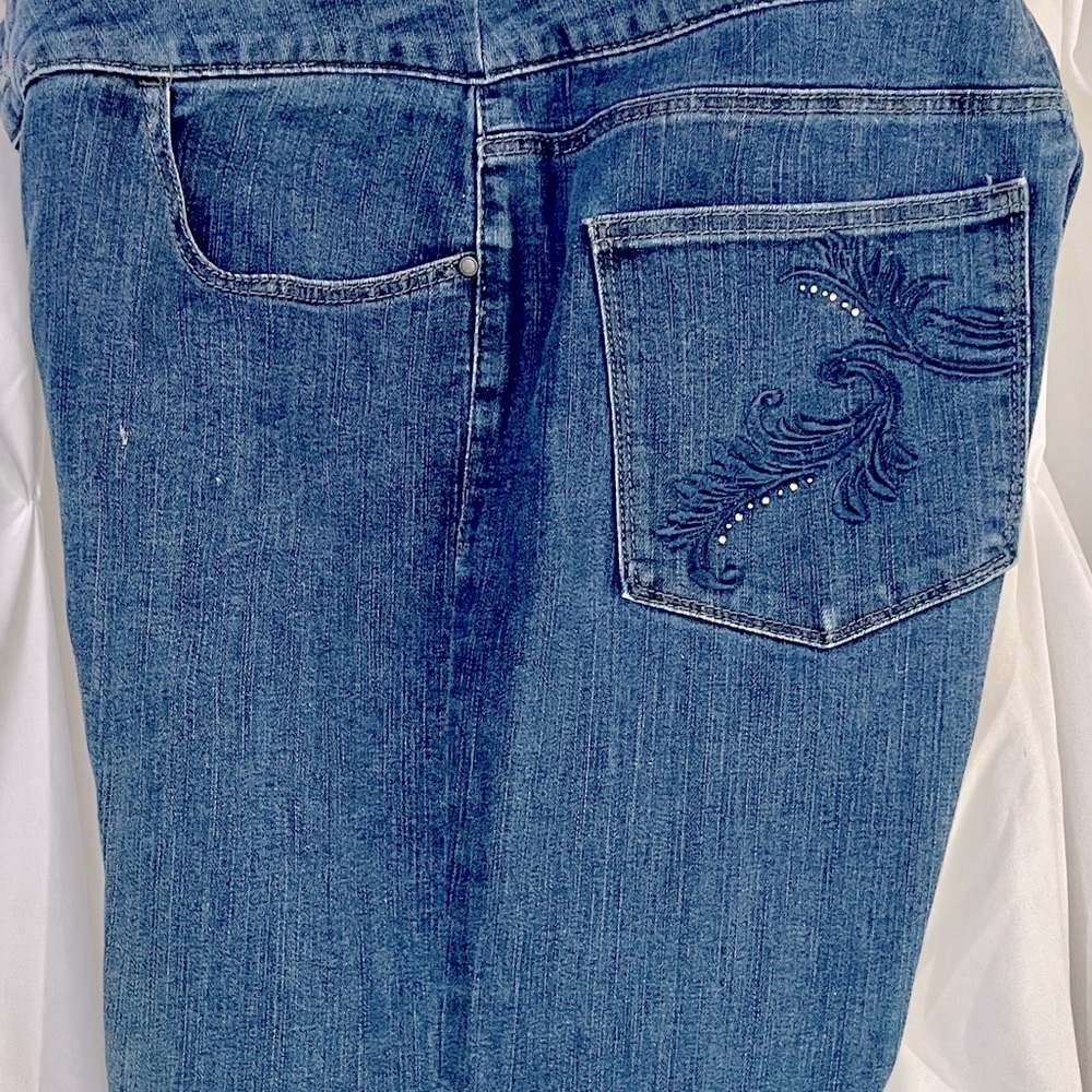 Lee blue jeans
